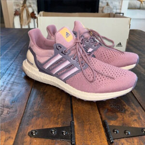 Adidas Ultraboost NIB